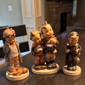HUMMEL Figurine Set - Brown and Tan